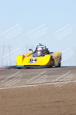 media/Oct-26-2025-CalClub SCCA (Sun) [[8ce1e69566]]/Group 6/Grapevine/